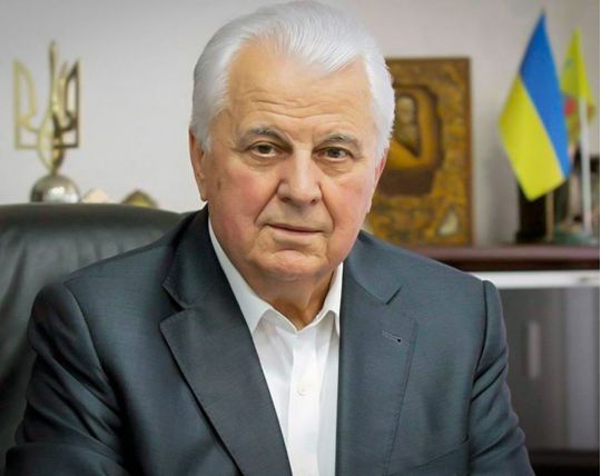 «Хочеться грудьми закрити рідну землю»: Леонід Кравчук у ток-шоу «Гордон»