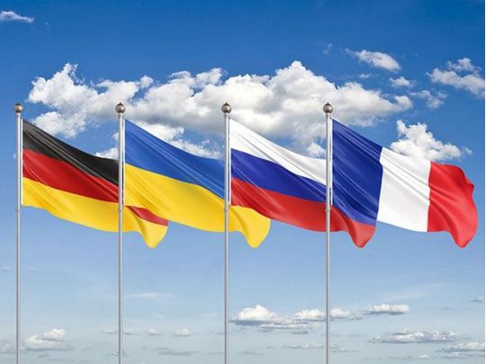 Єрмак у Парижі зустрінеться з Козаком: про що говоритимуть