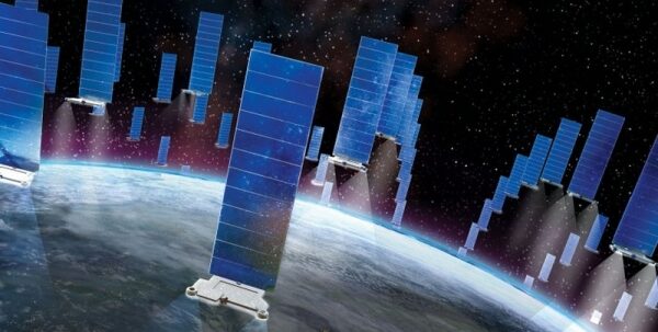 Starlink привезли в Украину: как это отразится на качестве интернета Starlink привезли в Украину: как это отразится на качестве интернета