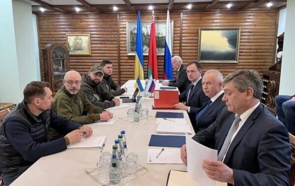 Украина и Россия создали мирный план, &mdash; FT