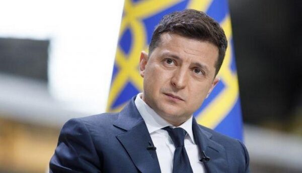 Украинцев предупредили о фейковой «капитуляции» Зеленского: готовят дипфейк-видео Украинцев предупредили о фейковой «капитуляции» Зеленского: готовят дипфейк-видео