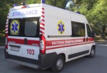 В Одессе из окна пятого этажа выпал трехлетний ребенок