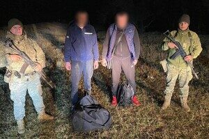 В Одесской области задержали двух мужчин, которые пыталсь сбежать за границу В Одесской области задержали двух мужчин, которые пыталсь сбежать за границу