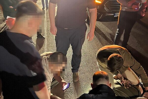 В Одессе разоблачили схему выдачи "белых билетов" депутатам и их родственникам В Одессе разоблачили схему выдачи "белых билетов" депутатам и их родственникам