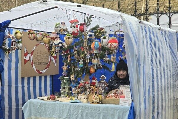 В Одессе открыли рождественские ярмарки в Кирхе и Пассаже: фотоотчет В Одессе открыли рождественские ярмарки в Кирхе и Пассаже: фотоотчет