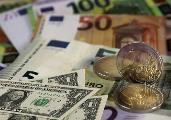 Курс валют в Украине 10 мая 2025 года: сколько стоит доллар и евро Курс валют в Украине 10 мая 2025 года: сколько стоит доллар и евро