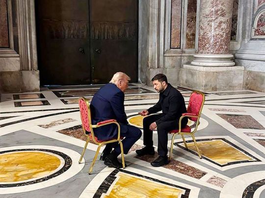 Що&nbsp;Зеленський сказав Трампу на&nbsp;похороні Папи Франциска: ЗМІ дізнались подробиці