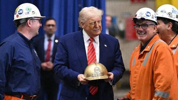 Японская Nippon Steel поглощает американскую US Steel Японская Nippon Steel поглощает американскую US Steel