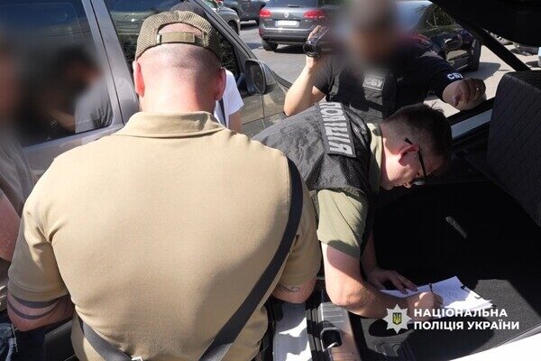 В Одессе разоблачили преступную группу с участием адвоката: подробности В Одессе разоблачили преступную группу с участием адвоката: подробности