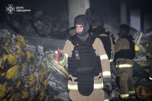 Ночной обстрел Одесской области: пострадали объекты в порту и судно Ночной обстрел Одесской области: пострадали объекты в порту и судно