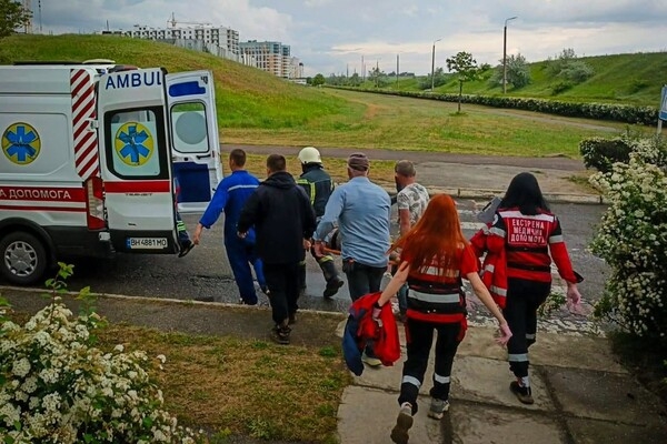 В Одесской области девушка упала с обрыва: подробности от спасателей В Одесской области девушка упала с обрыва: подробности от спасателей